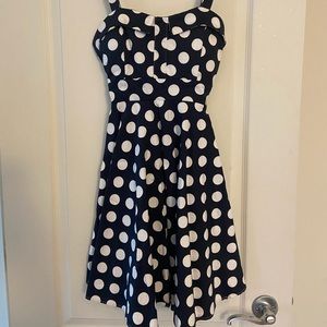 Polkadot vintage looking swing dress